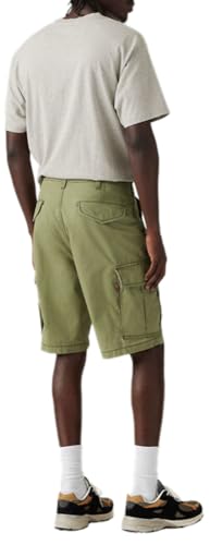 Detalle 2 de Levi's Pantalones Cortos Cargo Grandes y Alto para Hombre – Noche de Oliva (46 Grande Alto)