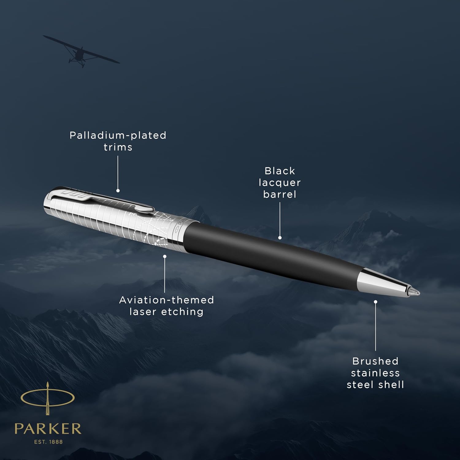 Detalle de Parker Sonnet Legacy of Flight balpen met chromen afwerking, medium punt en zwarte inkt