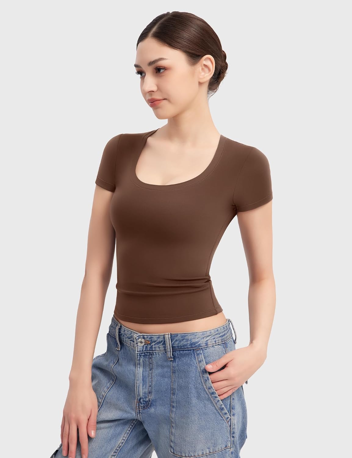 Detalle 2 de PUMIEY Women's Scoop-Neck T-Shirt, Smoke Cloud Pro