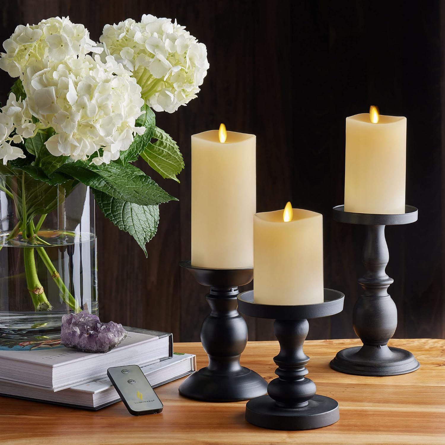Detalle 2 de Luminara 996073 Flameless LED Pillar Candles, Ivory Set of 3 with Remote