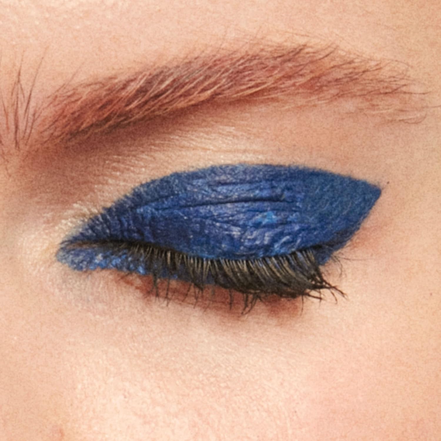 Detalle 2 de 3INA MAKEUP The Color Pen Eyeliner 10h 💄