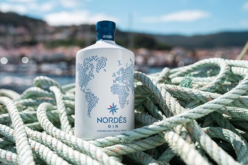 Thumbnail 2 de Nordés Gin Premium: l’eleganza atlántica della Galizia in una bottiglia da 700 ml