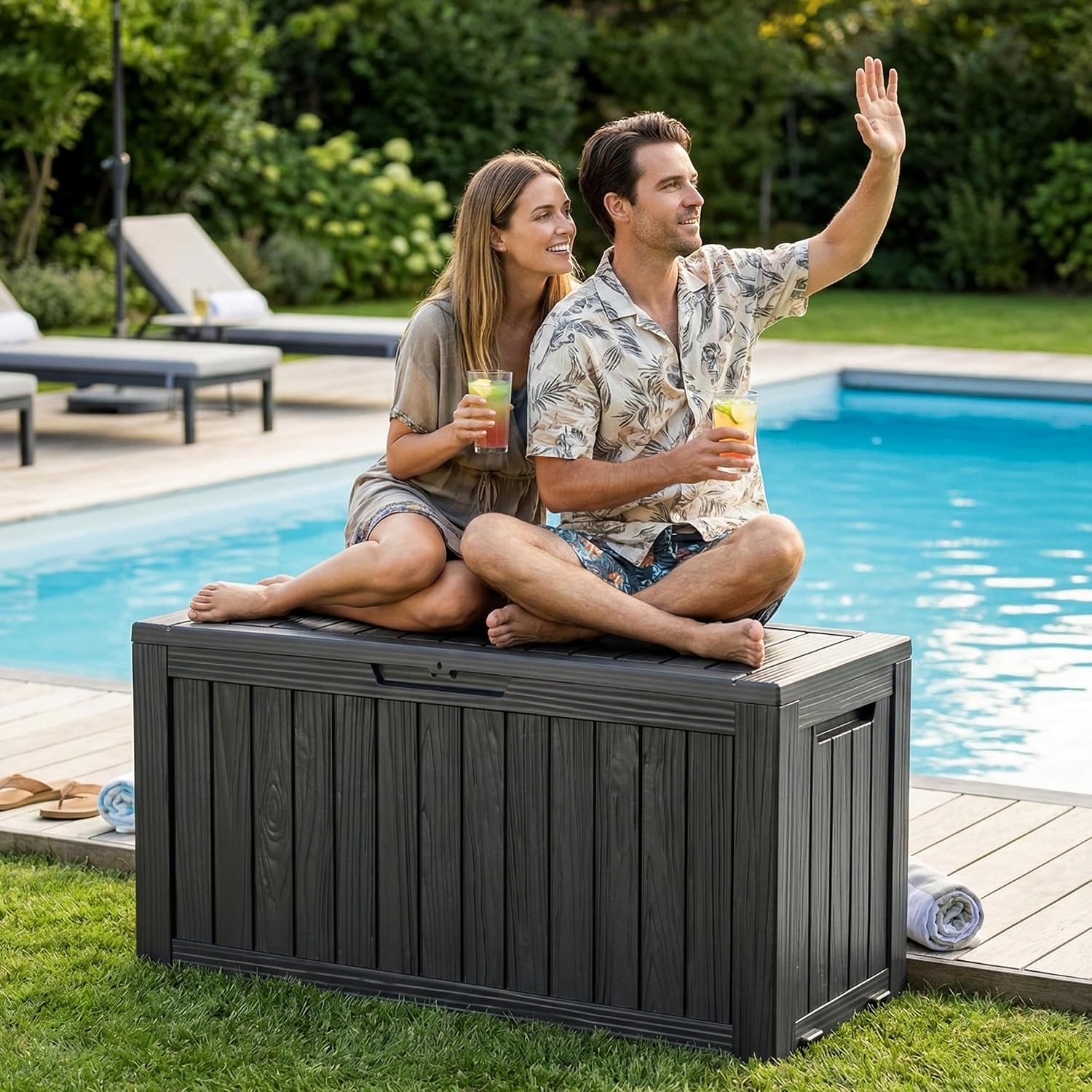 Detalle de DRATO Outdoor Deck Box 165 Gallon