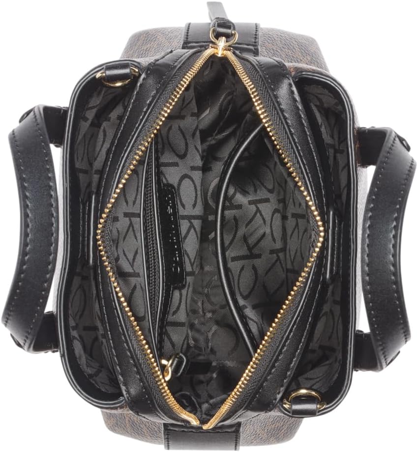 Detalle 2 de Calvin Klein Millie 2-in-1 Mini Satchel Crossbody