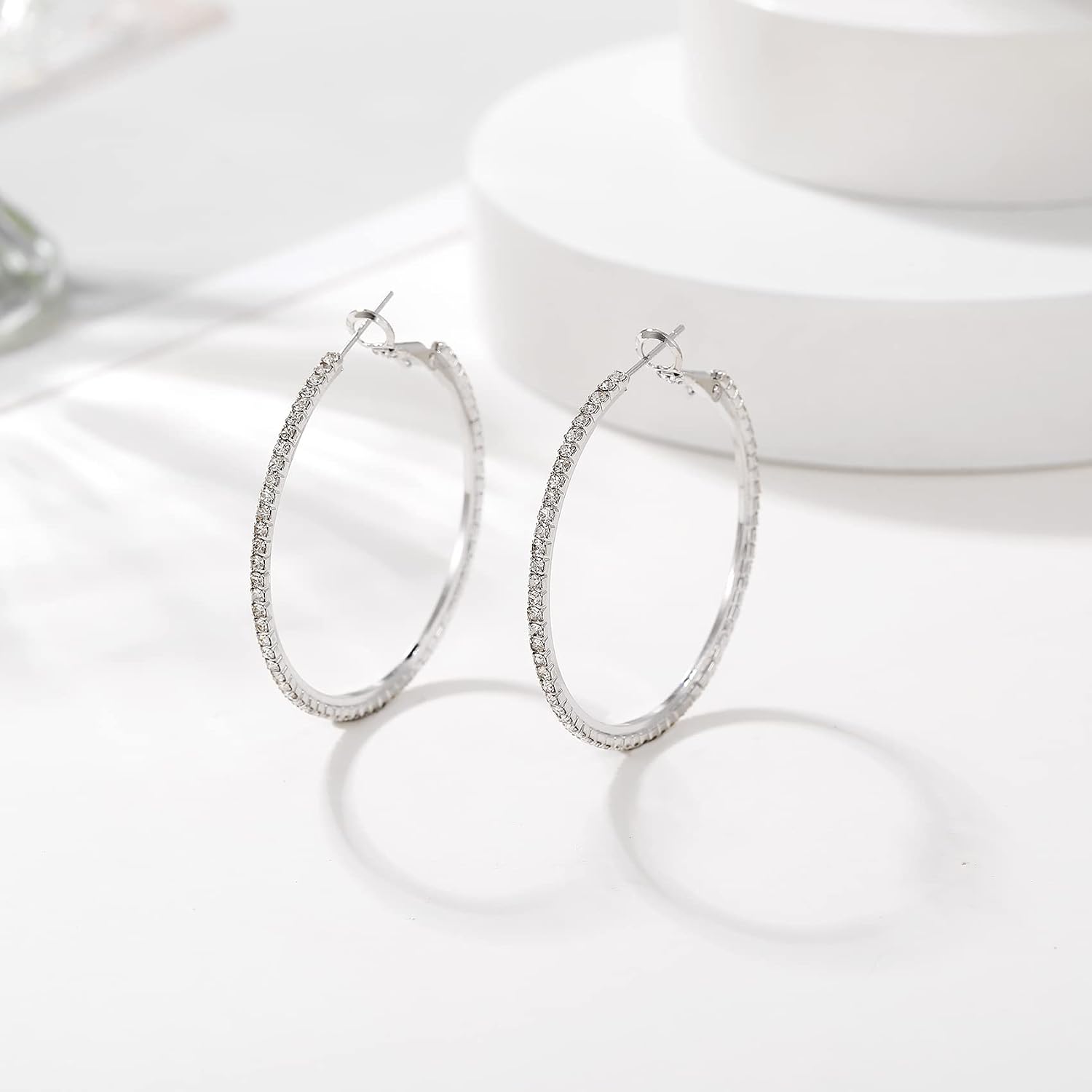 Thumbnail 6 de MOROTOLE 14K Gold Strass Creolen – große Reif-Ohrringe mit Zirkonia, hypoallergen