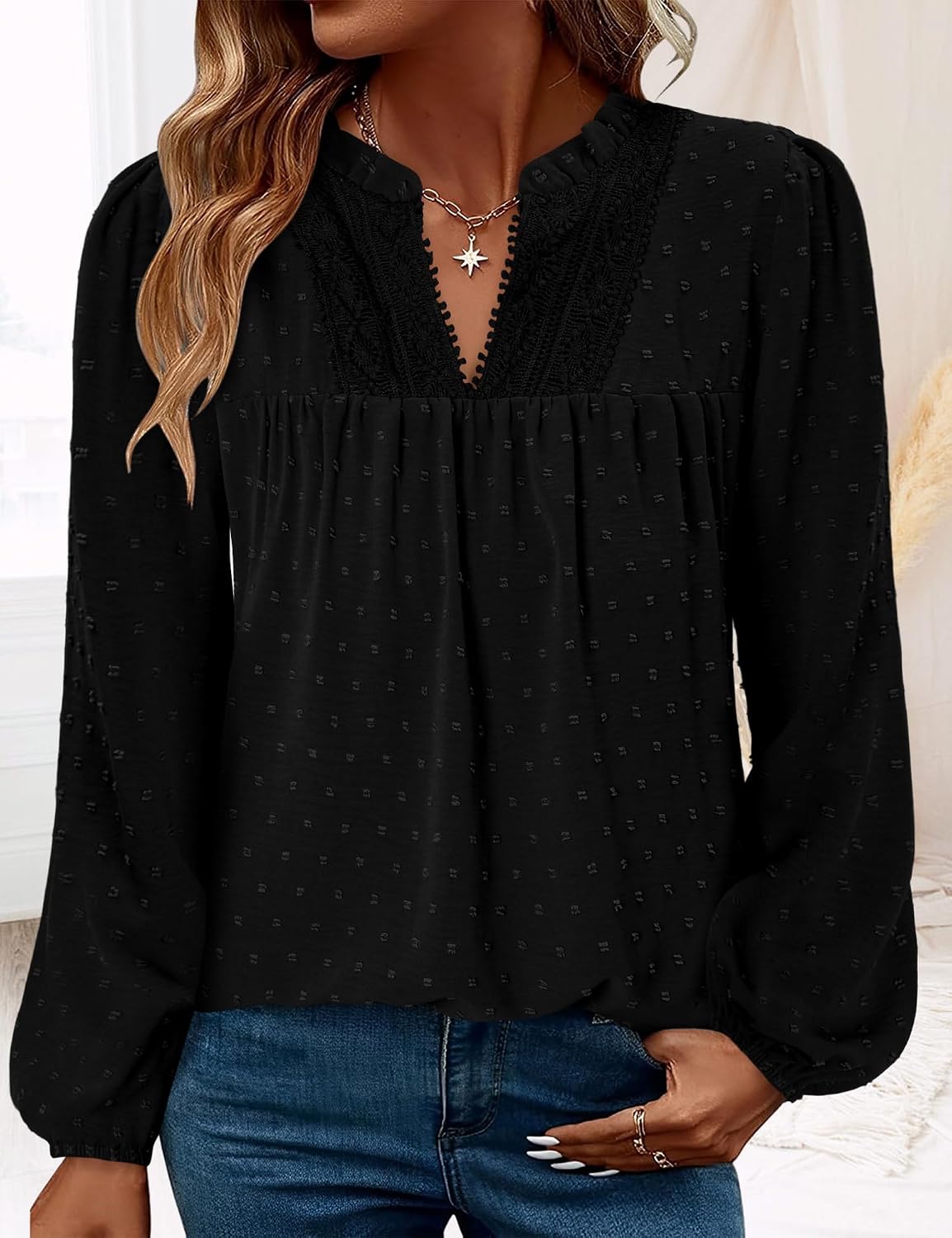 Detalle de onlypuff Women's V-Neck Swiss Dot Ruffle Tunic Blouse, Long Sleeve