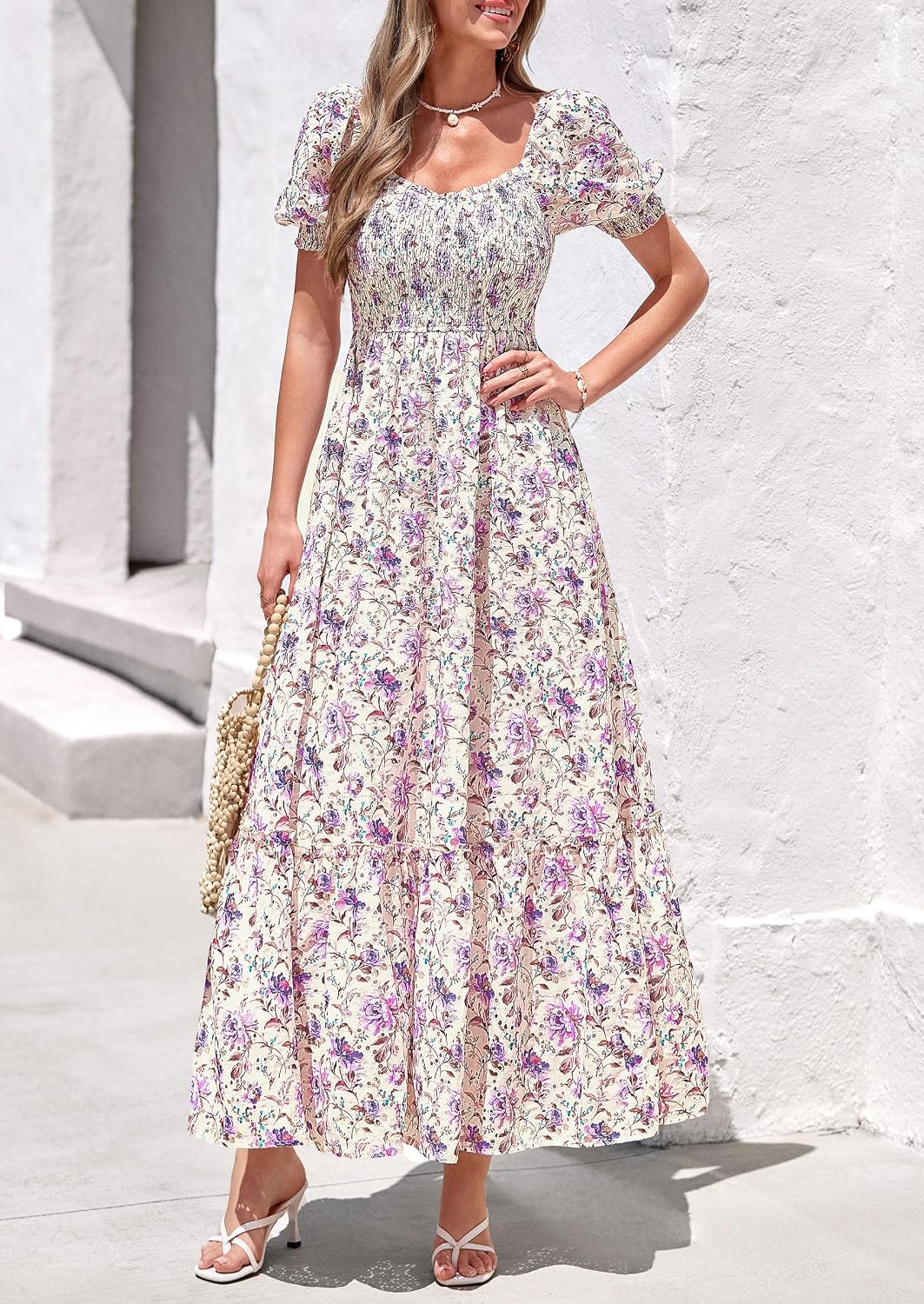Detalle de PRETTYGARDEN Floral Boho Maxi Dress with Smocked Bodice, Eyelet Detail, and Pockets