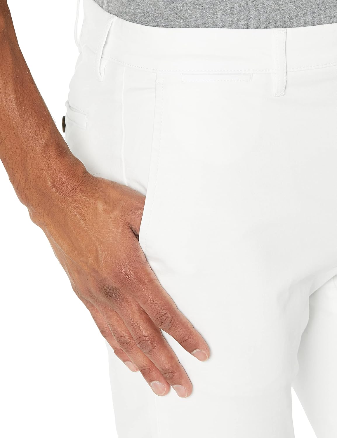 Thumbnail 2 de Amazon Essentials Herren Chinohose mit Stretch – Skinny-Passform in Khaki