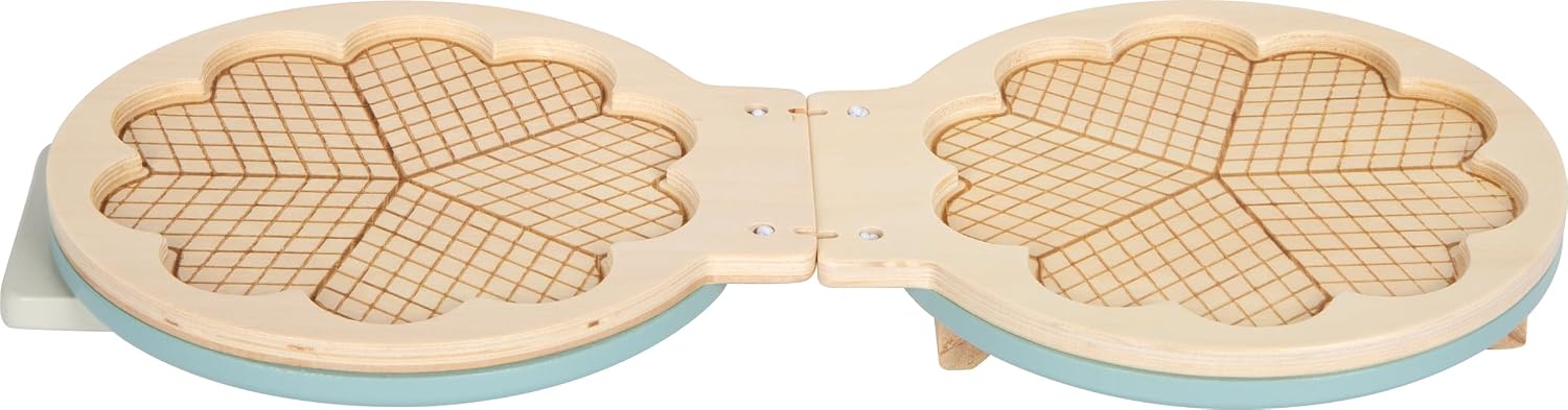 Detalle 2 de small foot 12492 speelgoedwafelijzer Tasty van hout met stoffen hartwafel