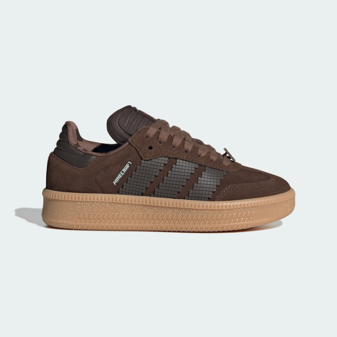 Detalle de Adidas Samba XLG X Minecraft (Adolescentes) - Zapatilla marrón para jóvenes