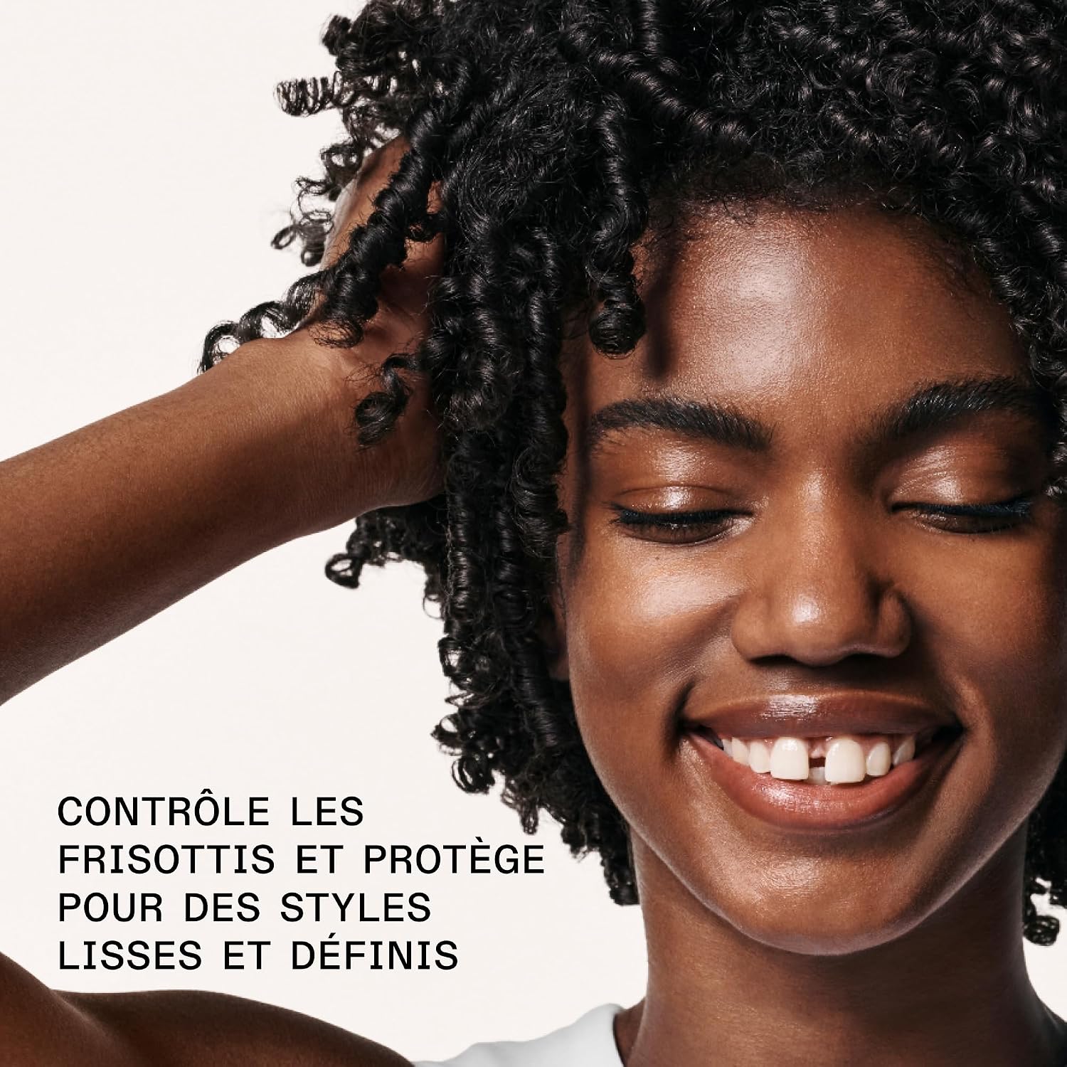 Detalle 2 de Olaplex No 6 Crème de Soin Capillaire lissante sans rinçage – contrôle des frisottis jusqu’à 72 heures (100 ml)