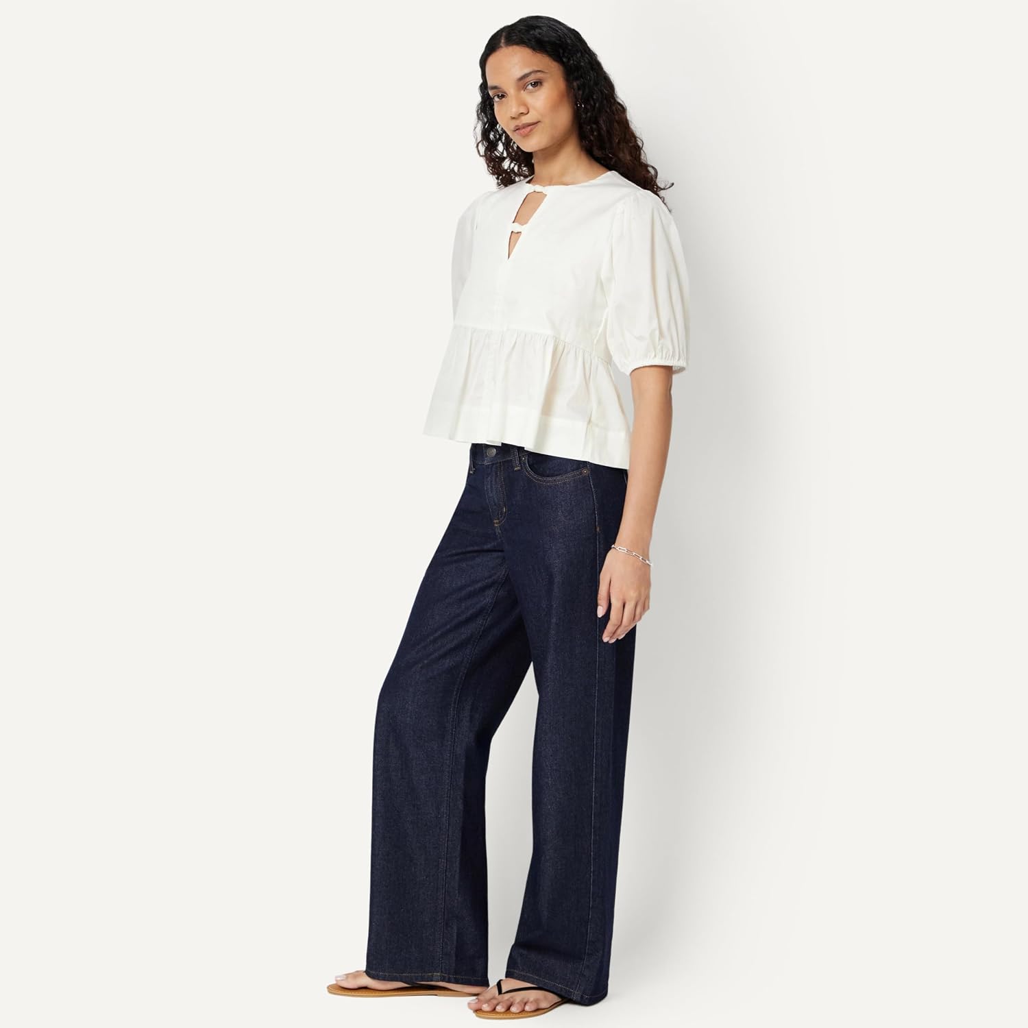 Detalle de Amazon Essentials Women's Cotton Sateen Relaxed-Fit Peplum Blouse