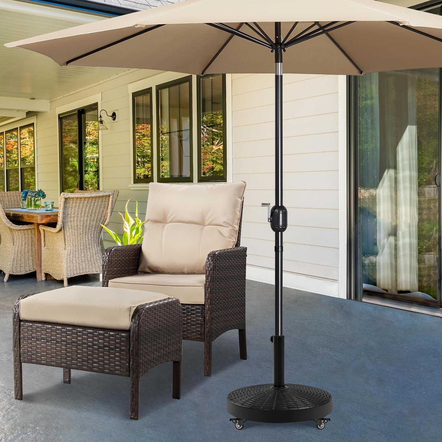 Detalle 2 de Yaheetech Pied de Parasol à Roulettes 24 kg / Base 52 cm – Résine et métal pour parasol Ø 3,8 cm ou 4,8 cm