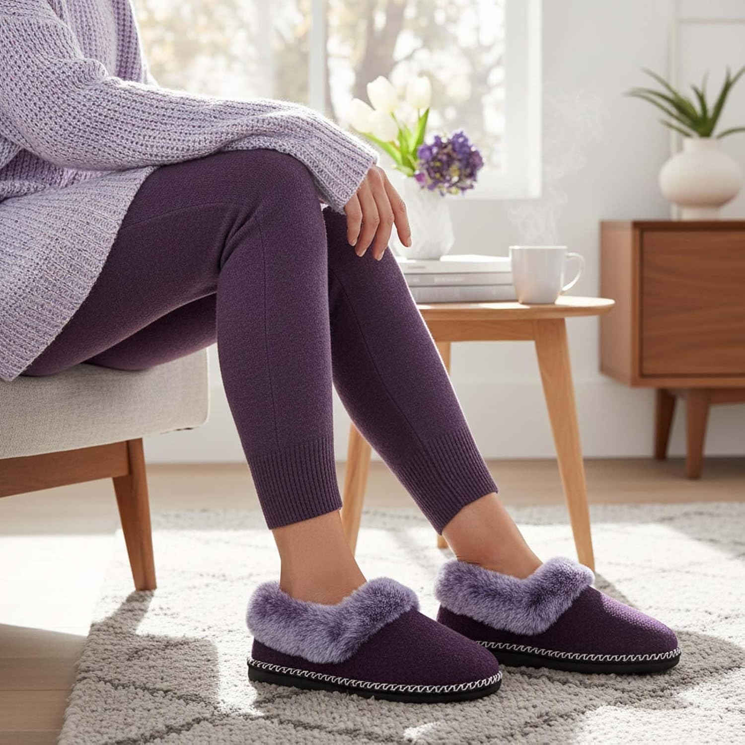 Detalle 2 de EverFoams Women's Bootie Slippers with Memory Foam