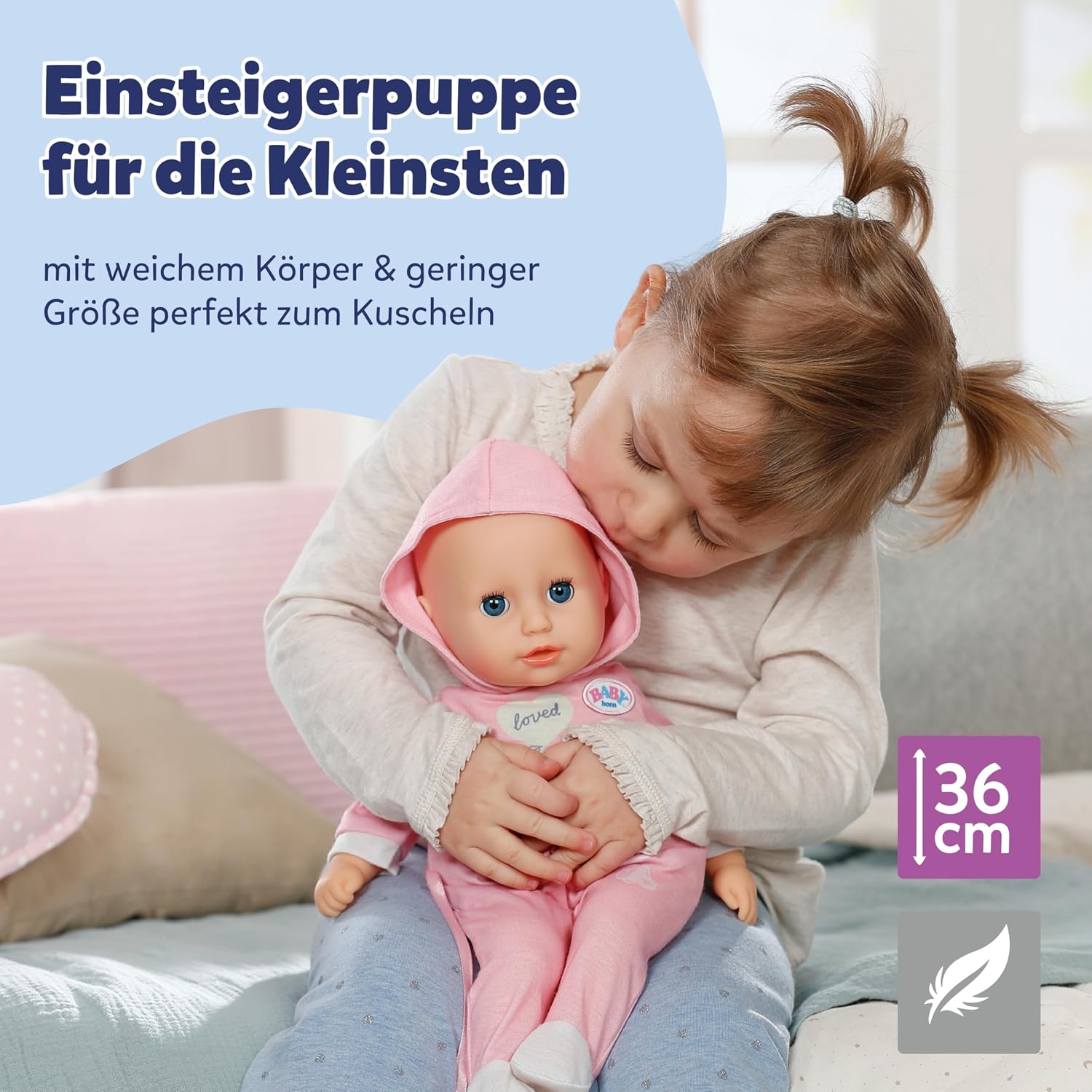 Detalle de BABY born Hannah Spiel mit Mir – Babypuppe mit 5 Funktionen, weicher Stoffkörper und Zubehör, 36 cm
