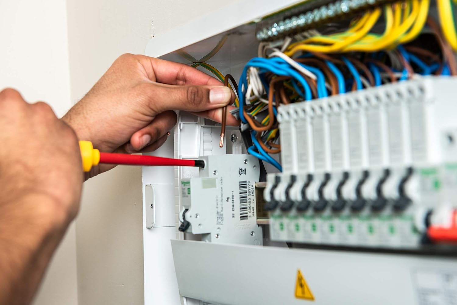 Thumbnail 4 de Schneider Electric Easy9 RCBO 40A, 1 Pol, Type A, 30mA Earth Leakage – EZ9D16840