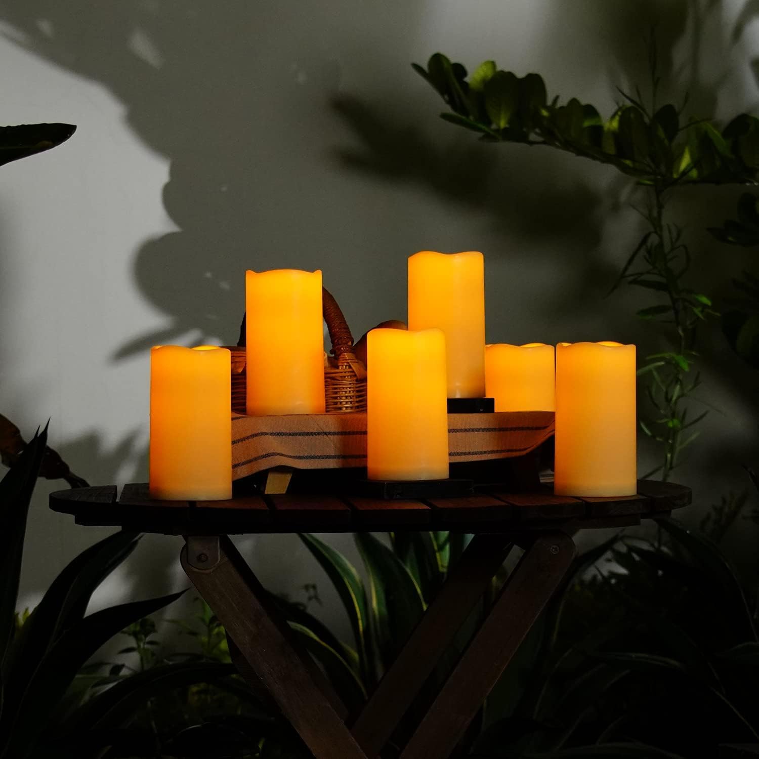 Detalle 2 de AMAGIC Outdoor Flammenlose Kerze 15 cm