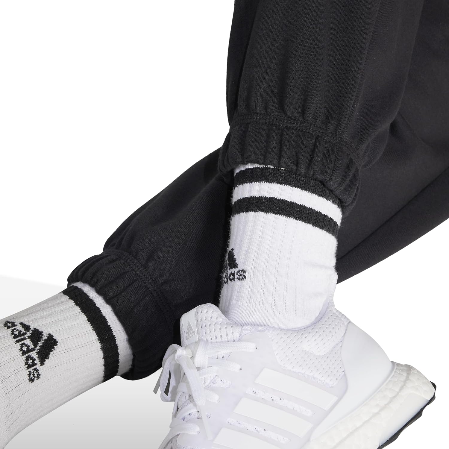 Detalle 2 de Adidas Essentials Linear Pantalon femme cuffed en molleton