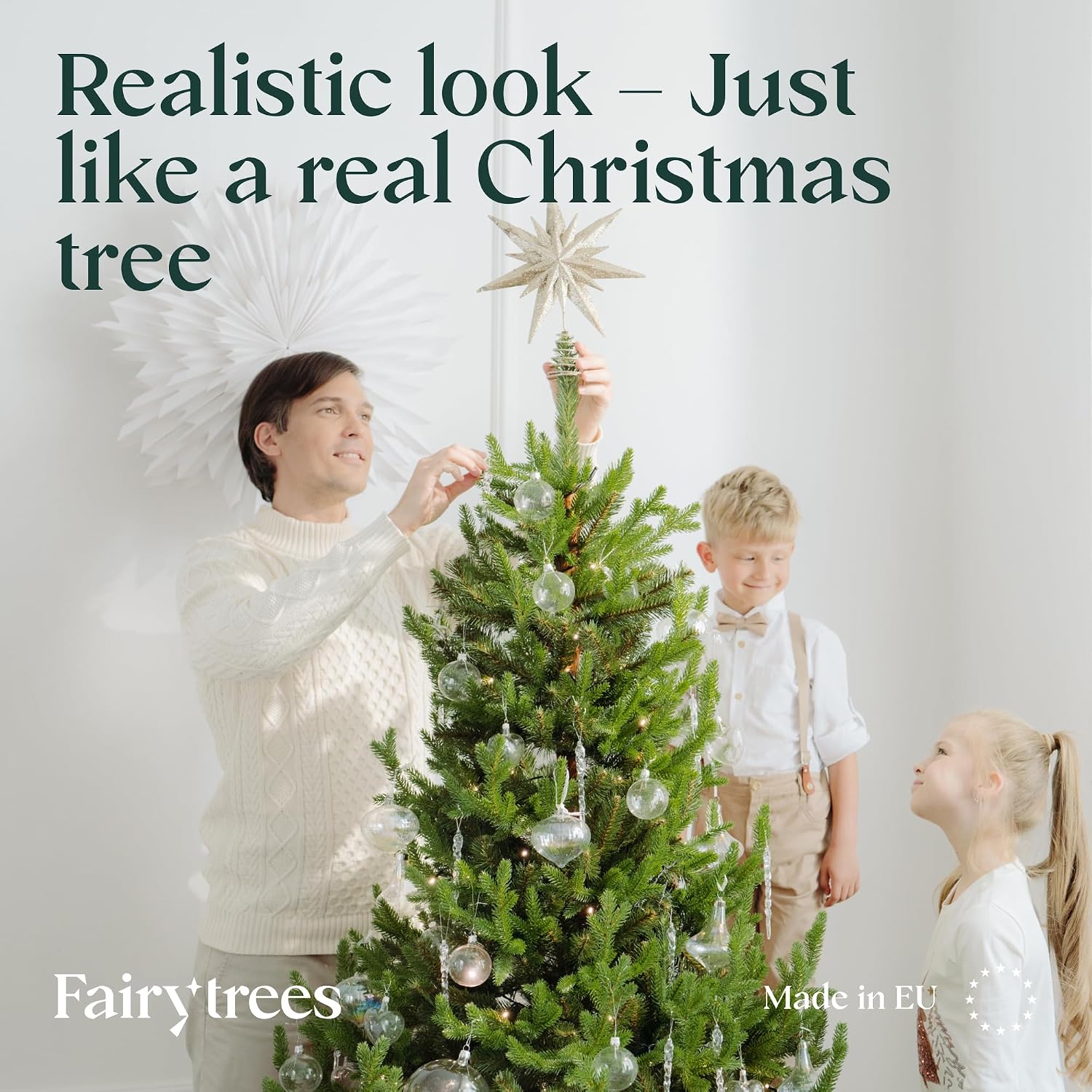 Detalle de FairyTrees FT32 Bavarian Fir Premium Artificial Christmas Tree, 220 cm, PE Tips, Wooden Stand