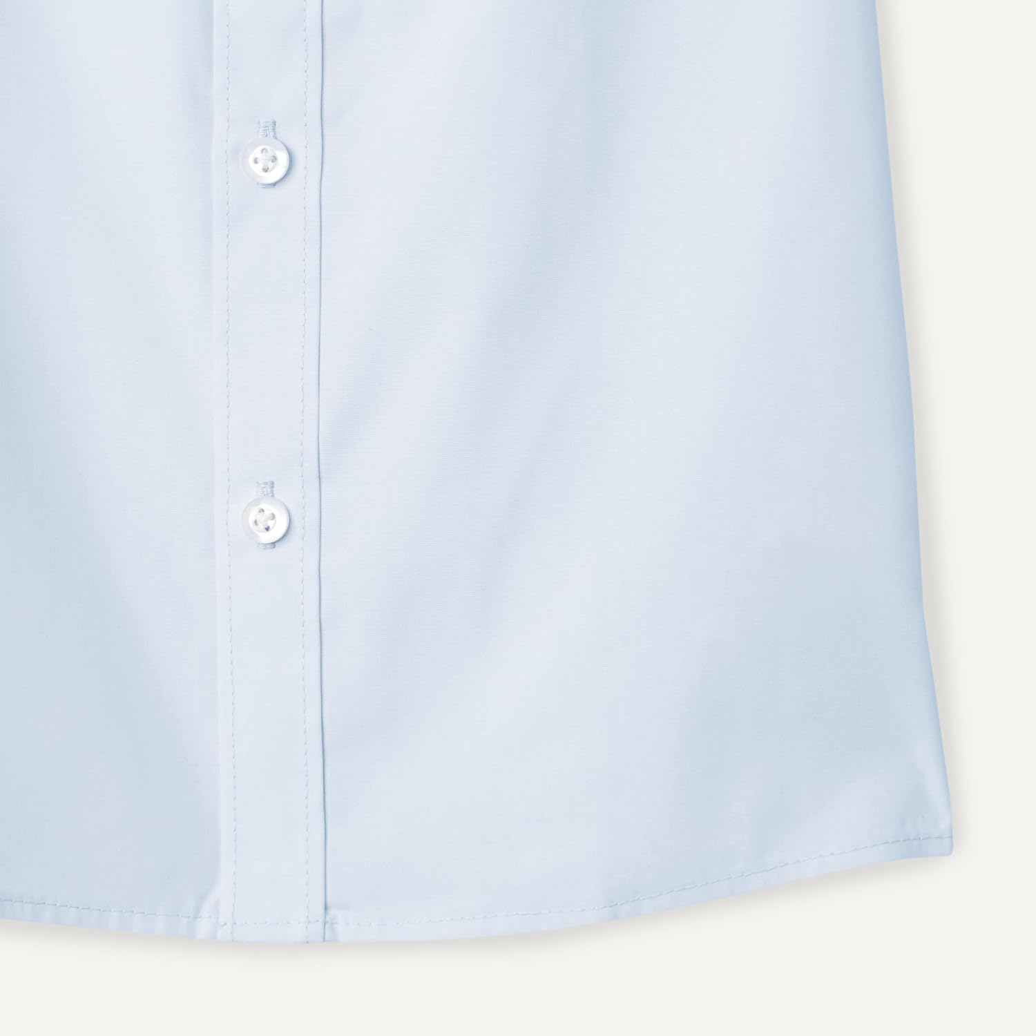 Detalle de Amazon Essentials Boys' Easy-Iron Short-Sleeve Poplin School Uniform Shirt, Pack of 3
