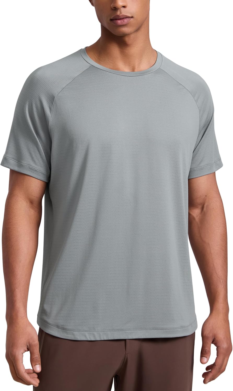 Detalle de CRZ YOGA pour Homme : t-shirt de sport léger à séchage rapide et manches raglan