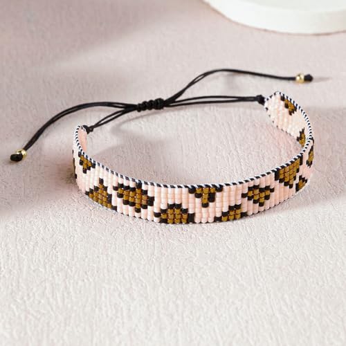 Detalle 2 de KELITCH Pulsera de Perlas de Semillas con Estampado de Leopardo – Miyuki y Cordon de Algodón