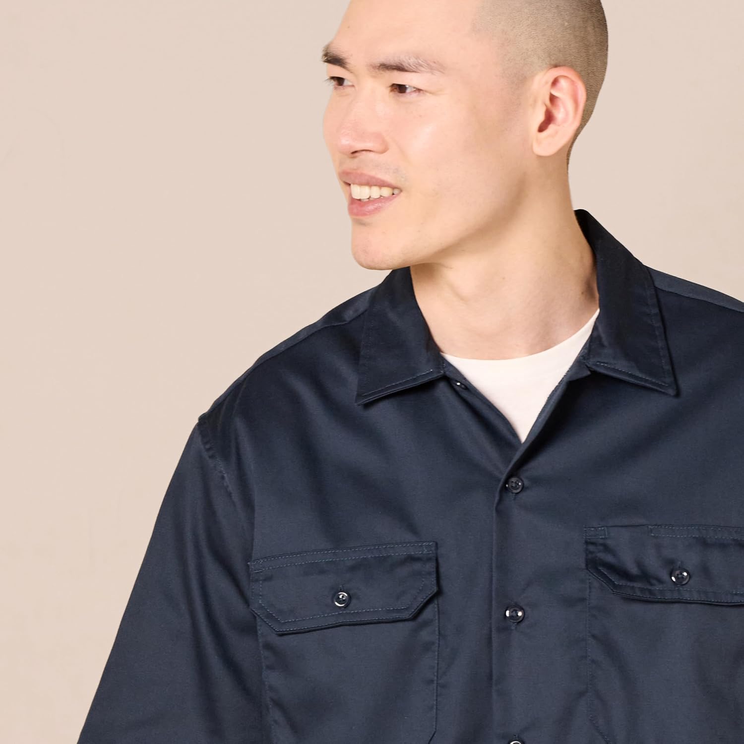 Thumbnail 3 de Amazon Essentials Stain and Wrinkle-Resistant Work Shirt