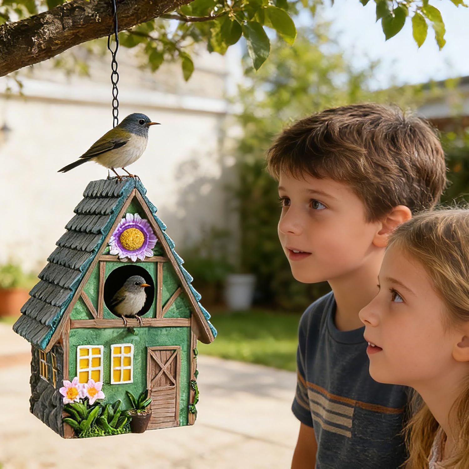 Detalle de DEWEL Bird Houses for Garden: Waterproof Resin Nest Box for Outdoor Use