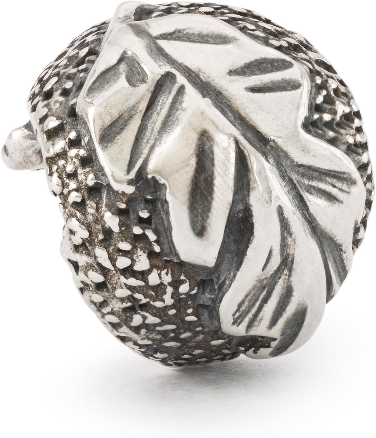 Detalle de Trollbeads Autunno Percorso della felicità 2024 – Perle d'argento fatte a mano