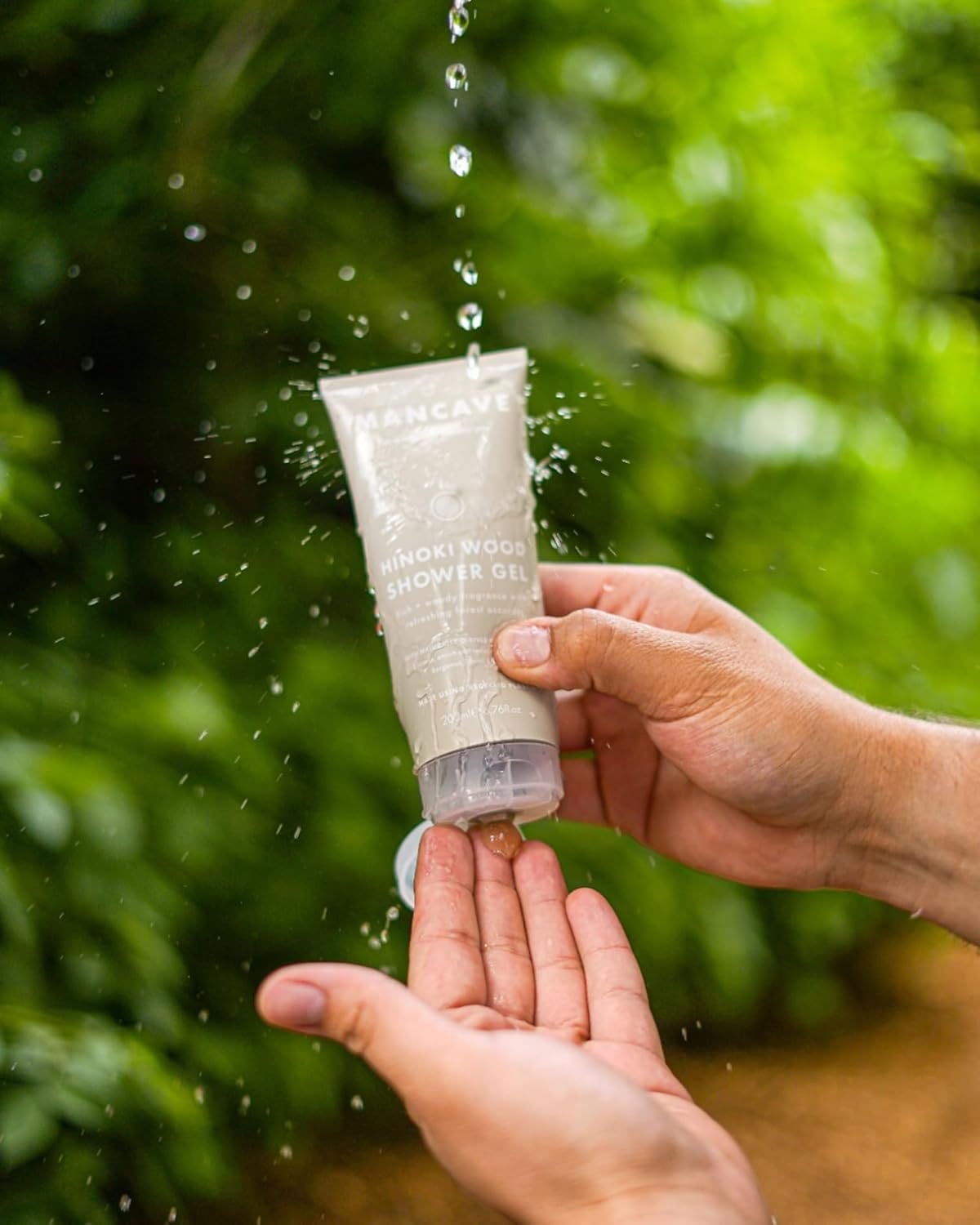 Thumbnail 2 de ManCave Gel Douche Hinoki Wood 200 ml – Douche revitalisante au bois d’Hinoki