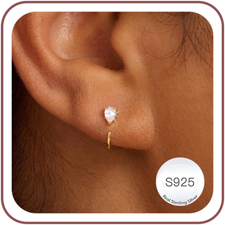 Detalle de Carffordo Huggie Earrings in 925 Sterling Silver