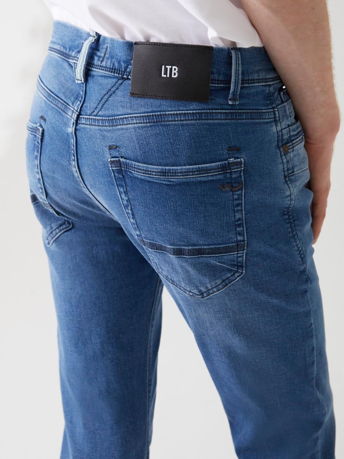 Detalle de LTB Servando X D - Jean Fuseau pour Homme
