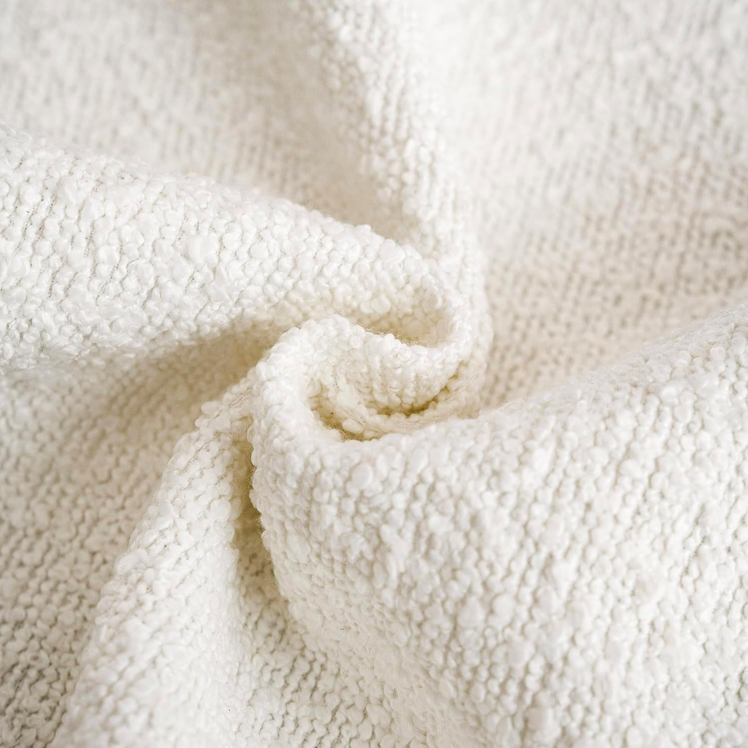 Detalle de Foindtower 2-Pack Bouclé Throw Pillow Covers, 24 x 24 in, White