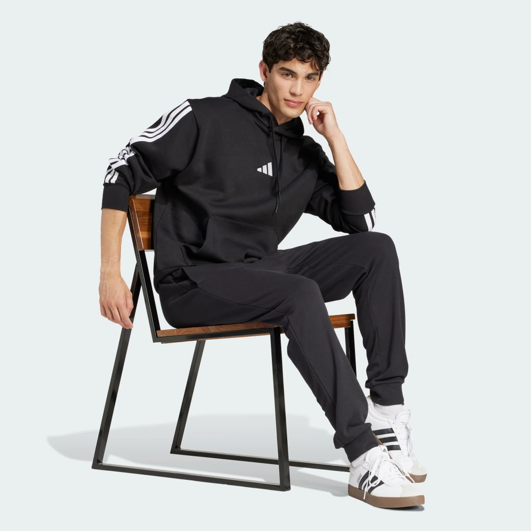 Detalle de Pantalón Essentials Feel Cozy French Terry de Adidas – negro