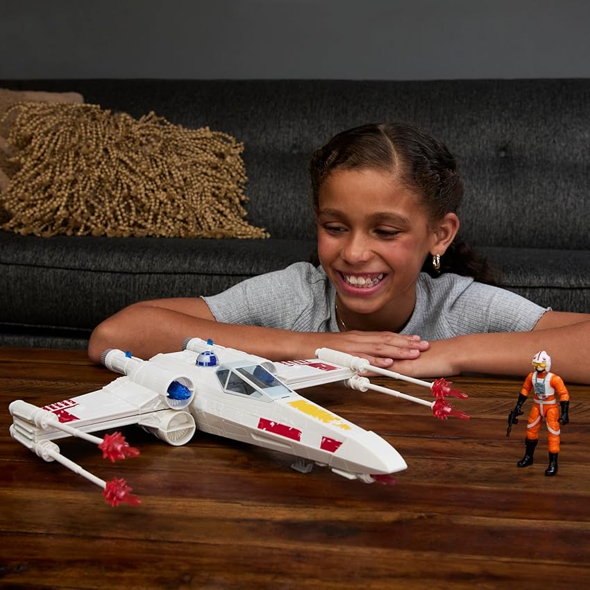Thumbnail 2 de Star Wars Epic World of Action Luke Skywalker Force Strike X-Wing