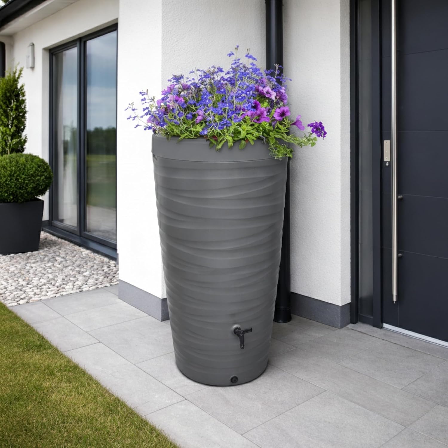 Detalle 2 de YourCasa Regentonne 240 Liter Wave Design – frostfeste Kunststoff-Regenwassertonne mit Hahn