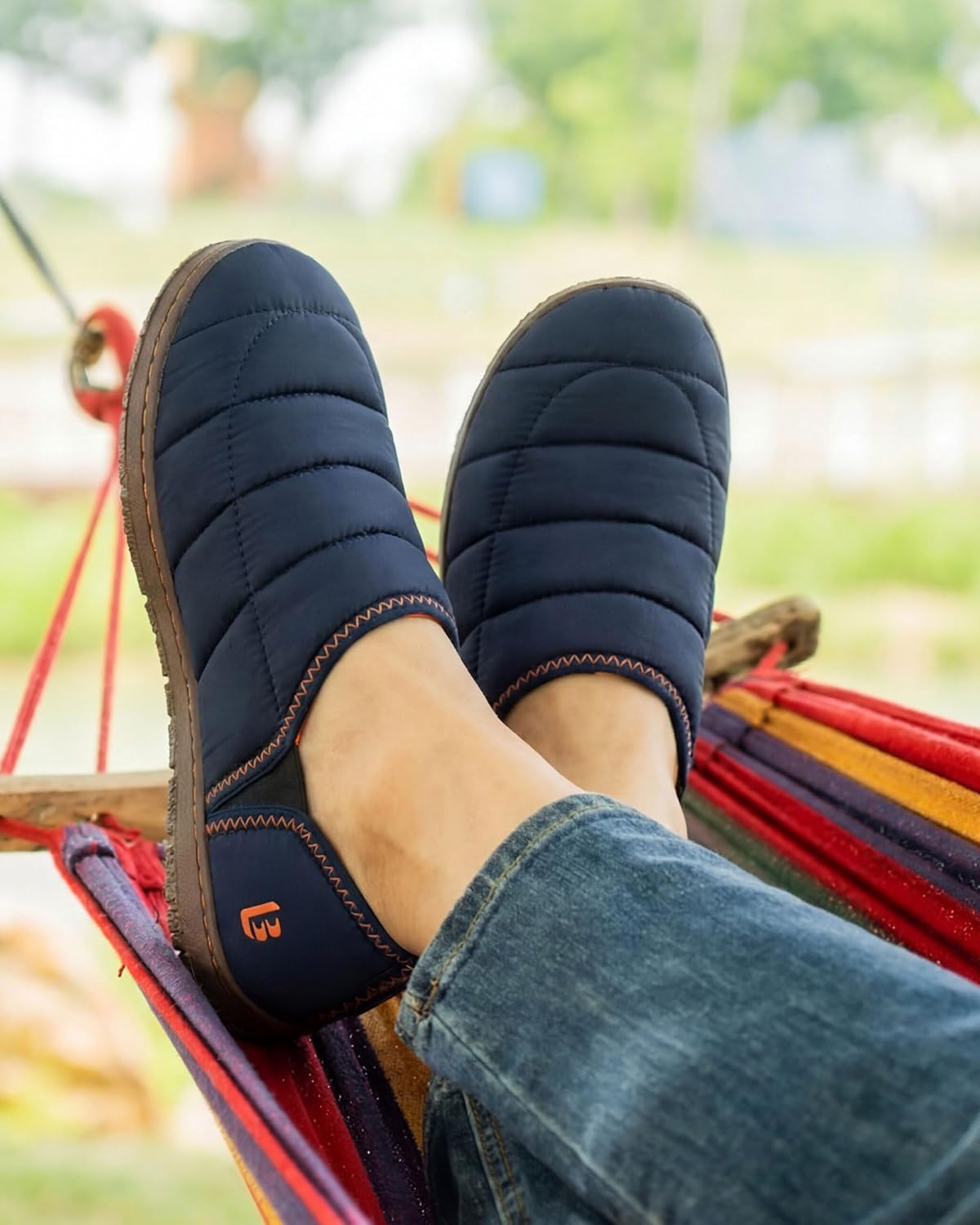 Thumbnail 1 de LongBay Two-Tone Outdoor Slippers 🥶