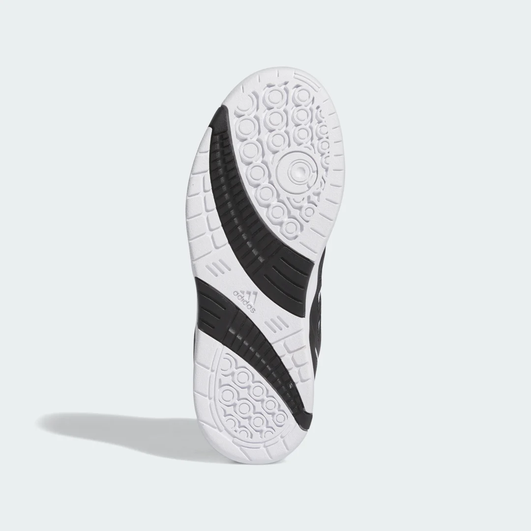 Detalle de Zapatilla Midcity Low de Adidas — versátil, para urbanita con estilo