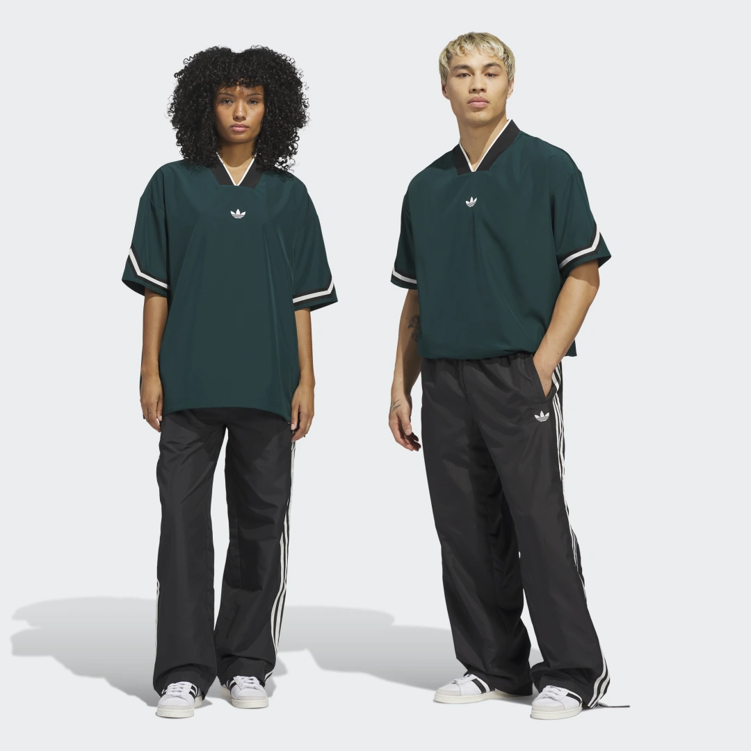 Detalle de Pantalón cortavientos de baloncesto Originals de Adidas — negro