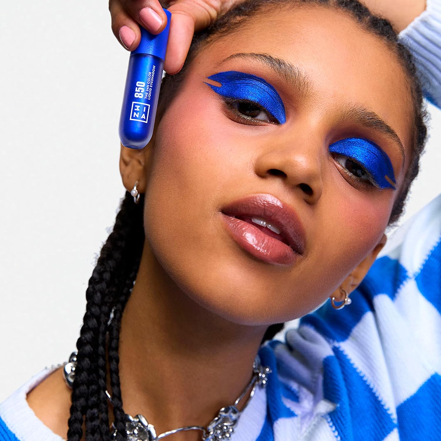 Thumbnail 4 de 3INA MAKEUP The 24H Color Liquid Eyeshadow 850 Blu elettrico – ombretto liquido waterproof 24 ore