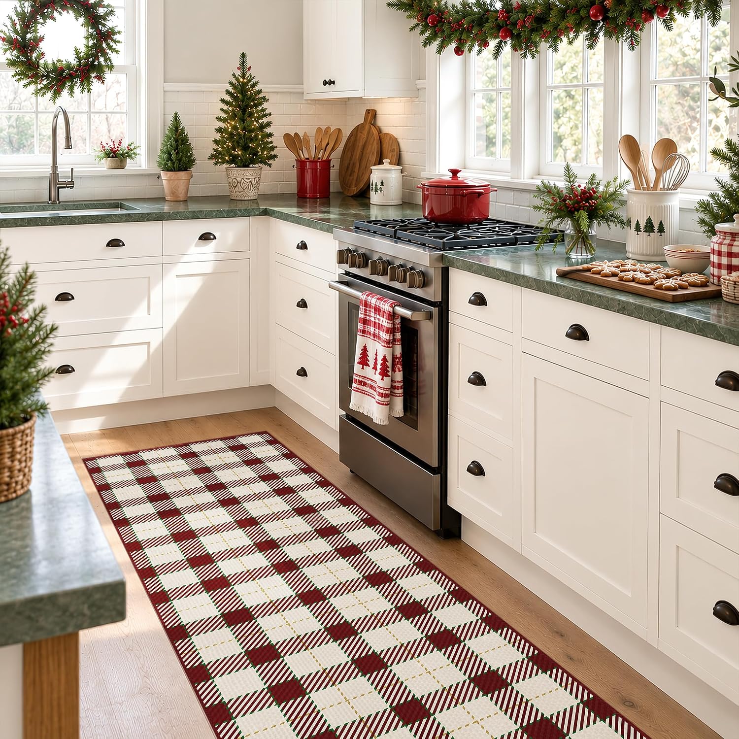 Detalle de JTJ RUG-101-WHITERED 2' x 6' Christmas Runner Rug, Washable Plaid