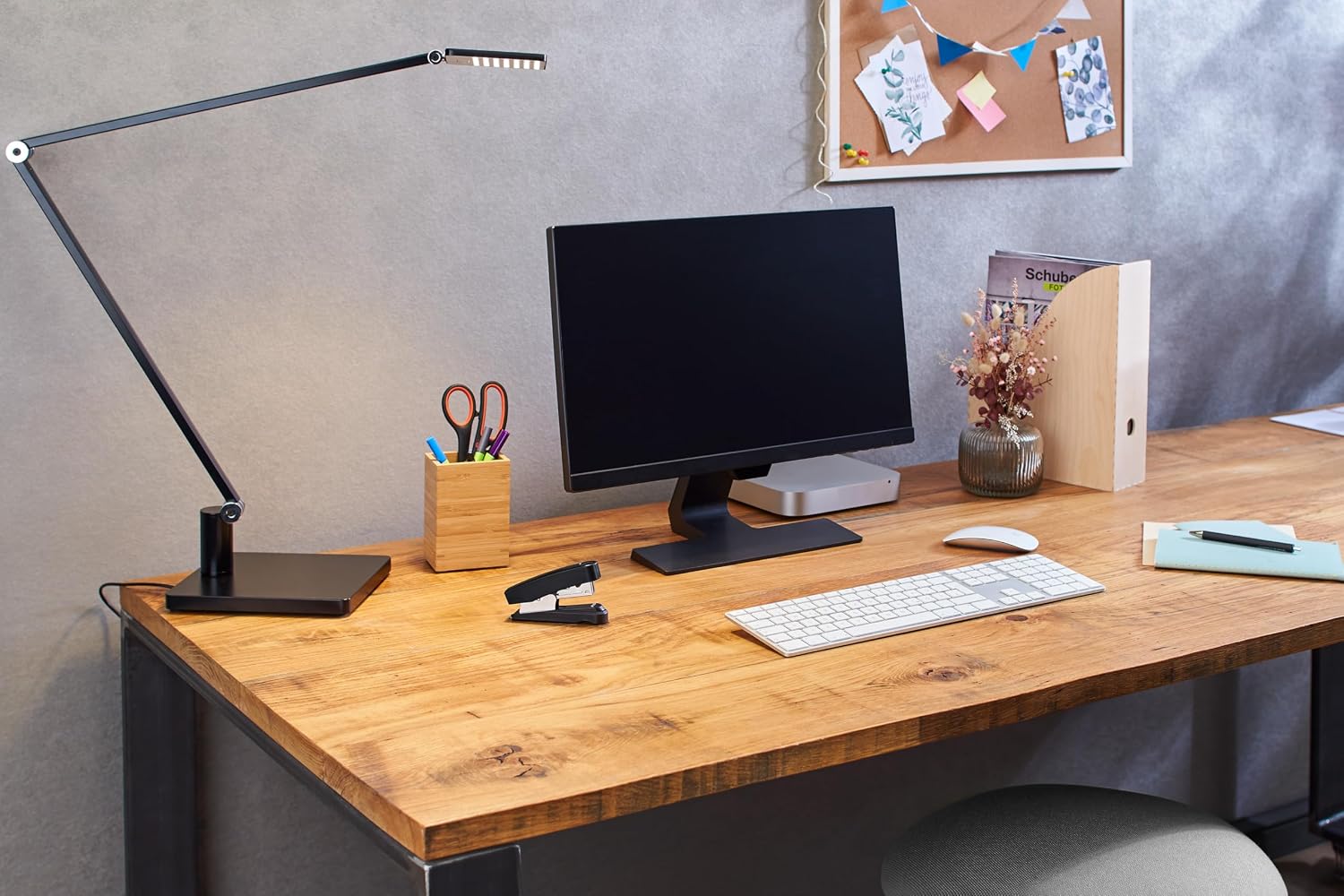 Detalle 2 de Novus B 10 FC häftapparat, 20 ark, platt häftning och svart plast