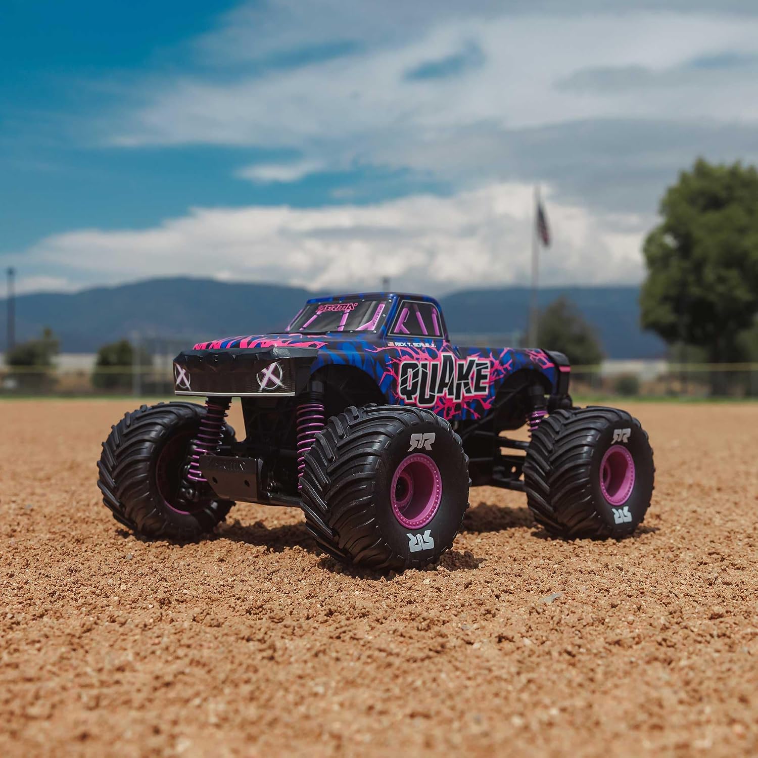 Detalle 2 de ARRMA monster truck RC 1/16