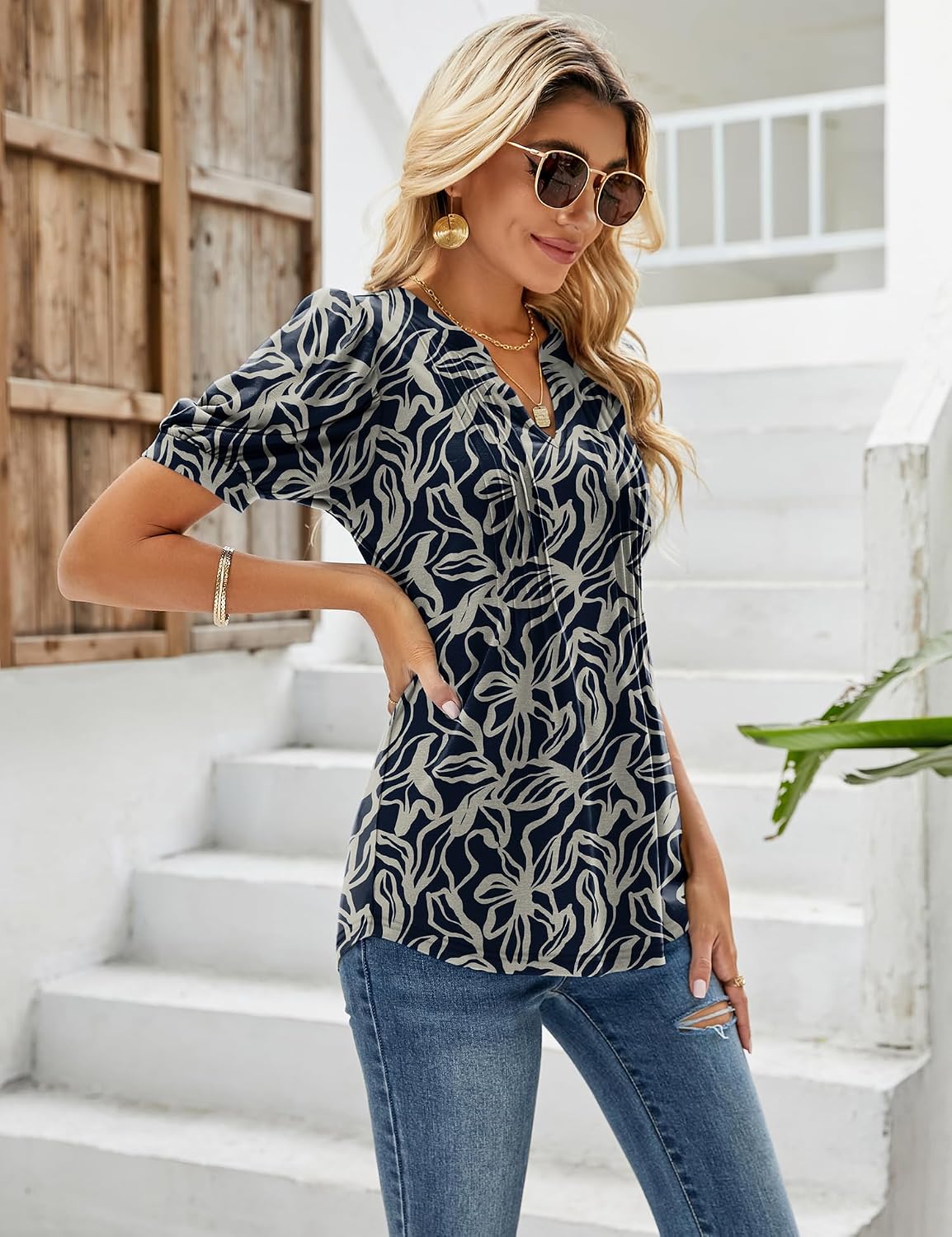 Thumbnail 4 de EFFAN women’s V-neck puff sleeve pleated tunic T-shirt with floral print