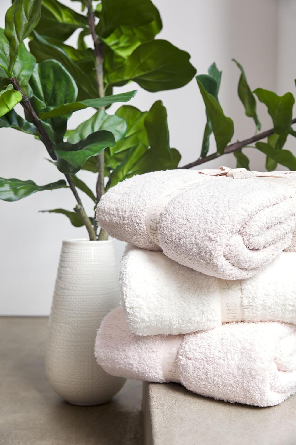 Thumbnail 5 de Barefoot Dreams CozyChic Throw, Stone (54"x72")