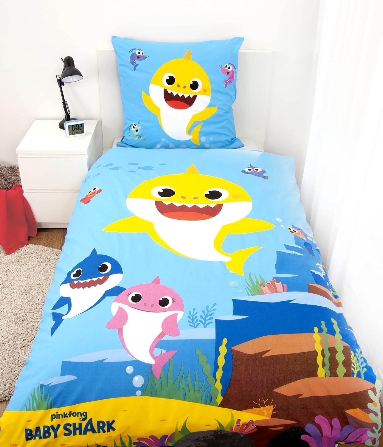 Detalle de Parure de lit Herding Baby Shark (2 pièces) réversible : taie 80 x 80 cm + housse de couette 135 x 200 cm