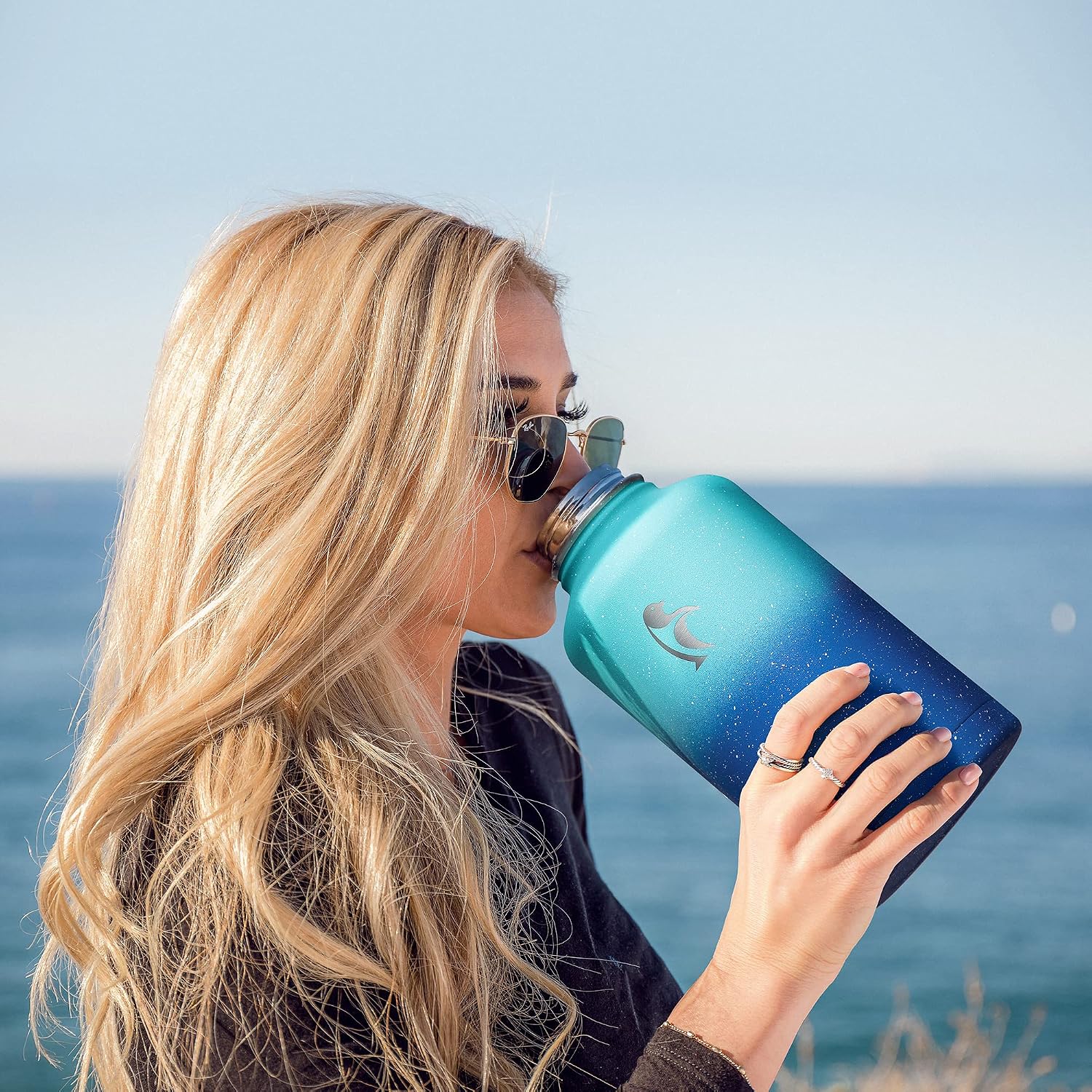 Thumbnail 6 de Coolflask Long-lasting Insulated Water Bottle, 64 oz, Triple-Wall Steel