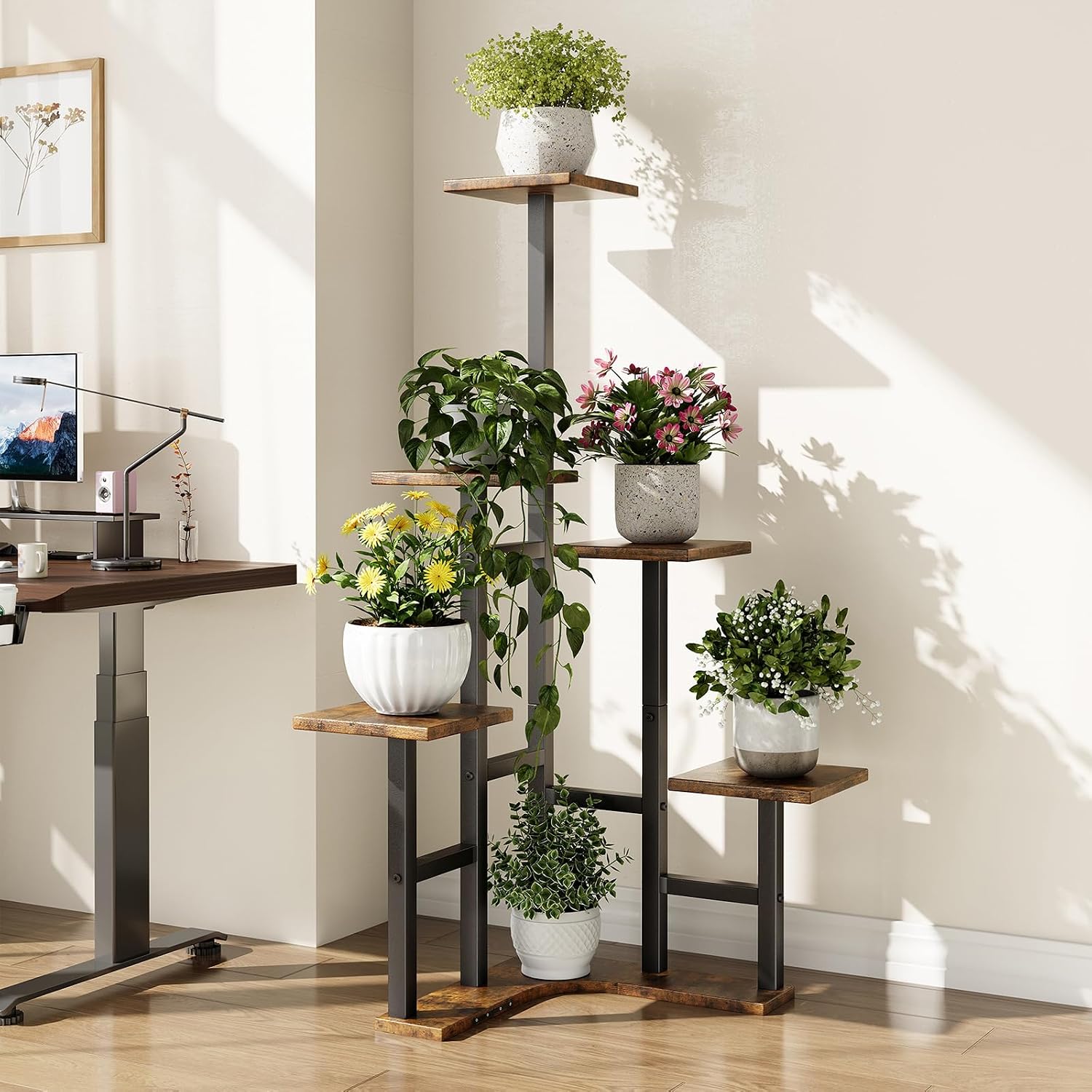 Detalle 2 de Yzosvki PLS0004BR 6-Tier Corner Plant Stand with Rustic Brown Shelves