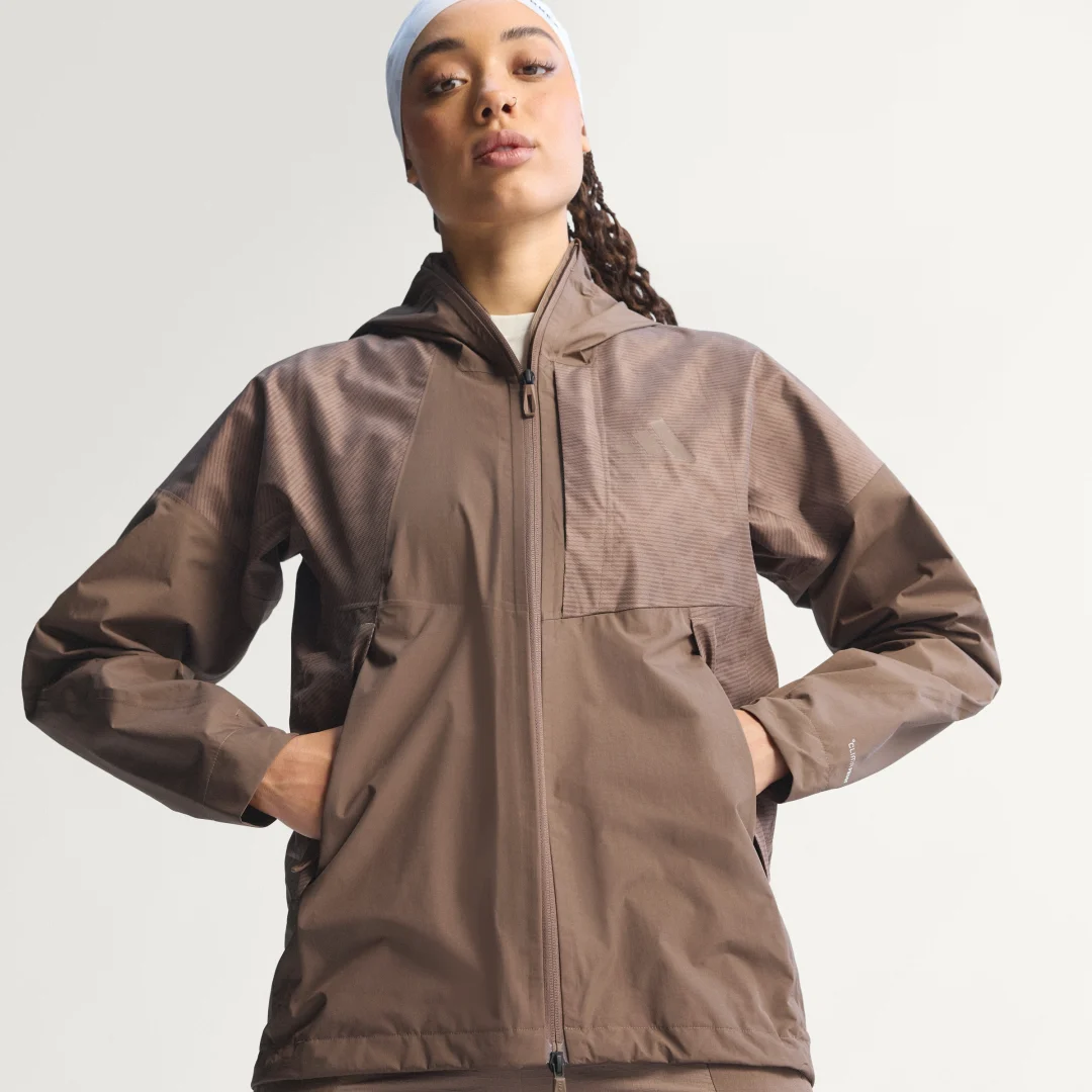 Detalle de Chaqueta Terrex Xperior 2.5 Layer Hybrid PRIMEKNIT CLIMAPROOF de Adidas