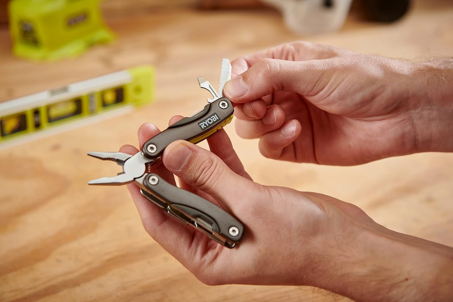 Thumbnail 2 de RYOBI RMT14 Pinza multifunzione 14 in 1 68 mm